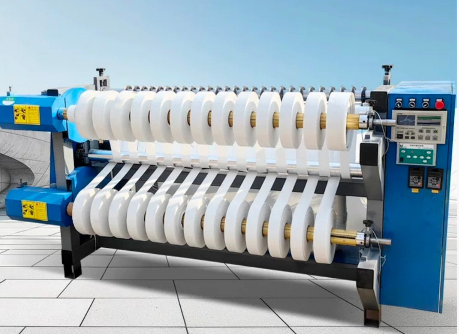 Precision roll slitting equipment
